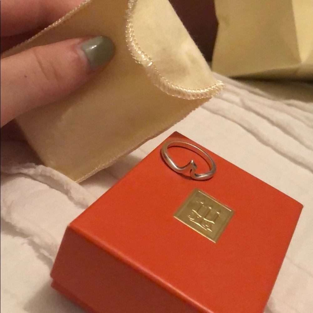 “r” James Avery ring